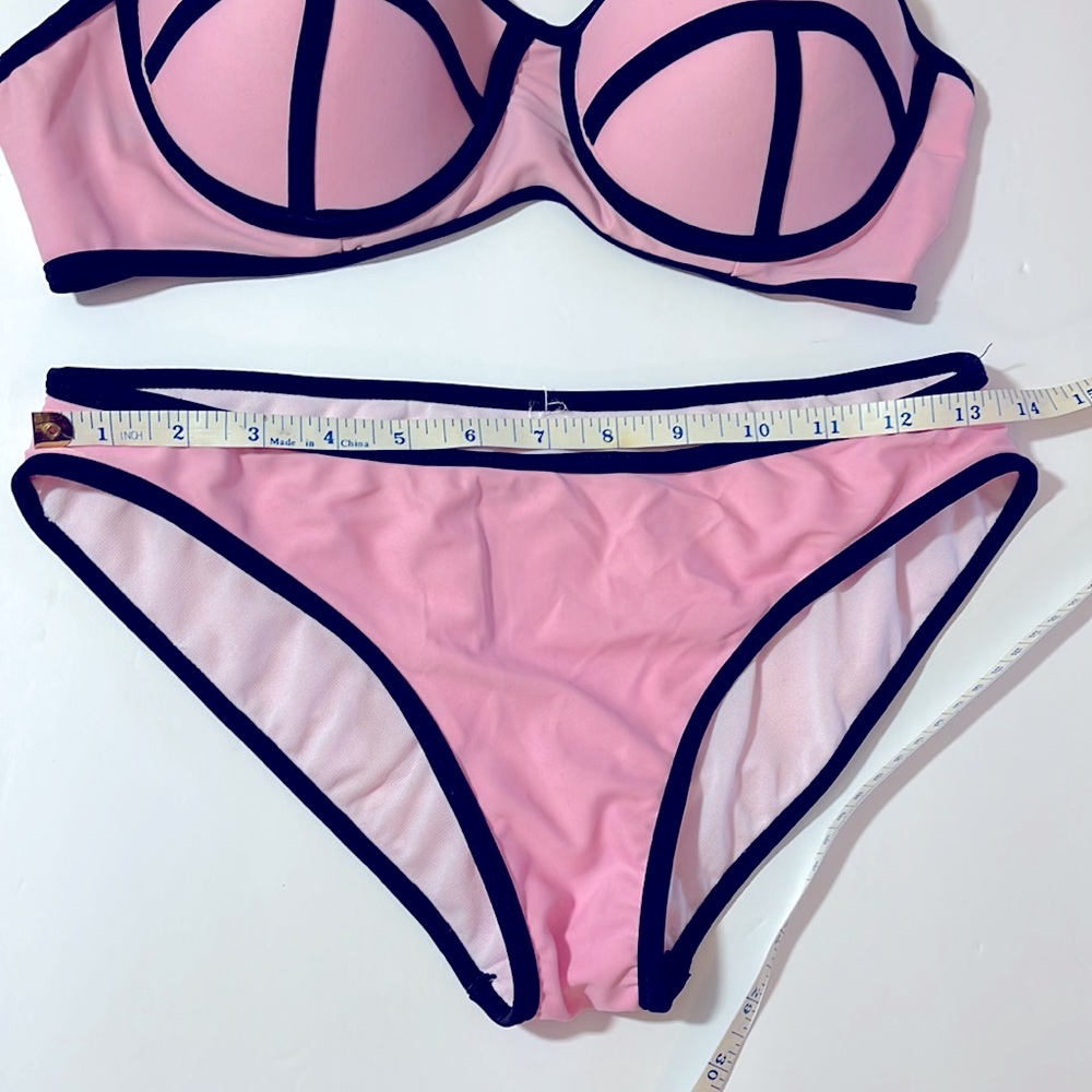 TWO PIECE BIKINI • Millie Replica of Triangl Swimwear - Picture 2 of 13